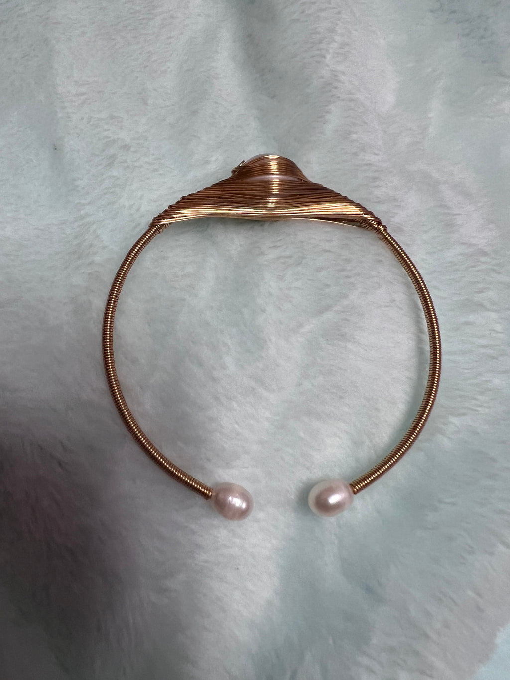 Pearl bracelet
