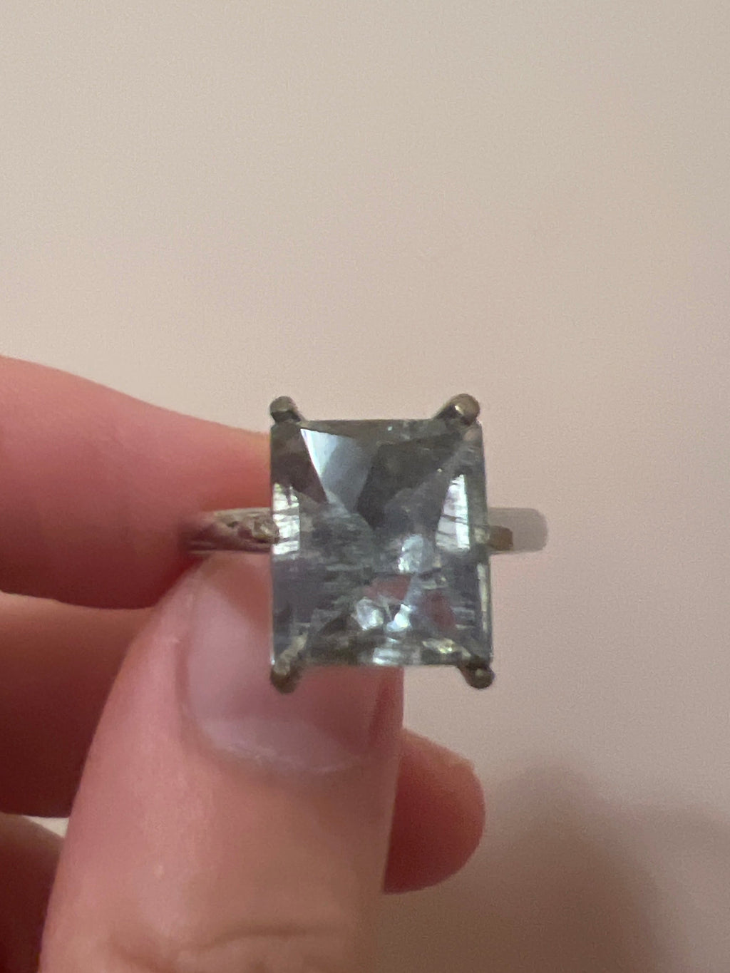 Aquamarine silver ring